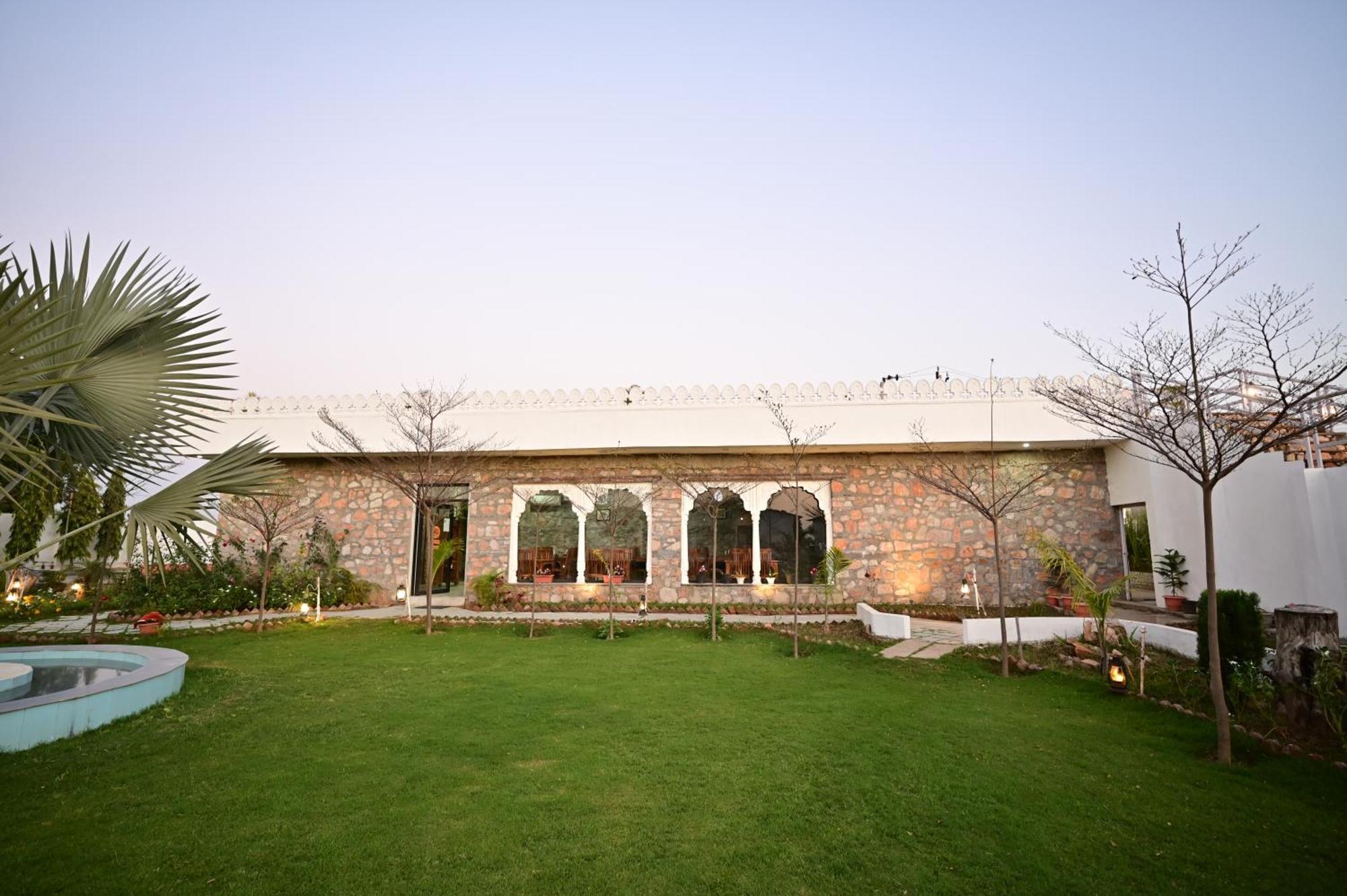 The Castle Crown - Hem Vilas Resort Ranthambhore Sawai Madhopur Zewnętrze zdjęcie