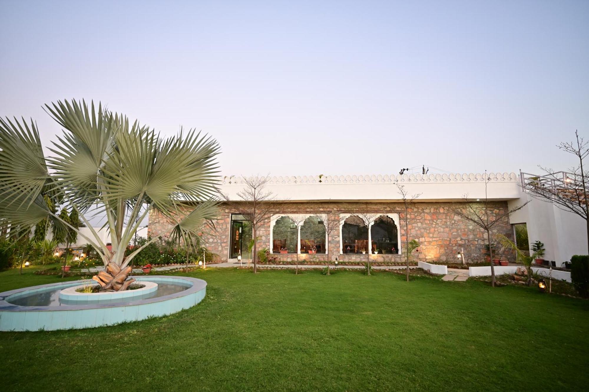 The Castle Crown - Hem Vilas Resort Ranthambhore Sawai Madhopur Zewnętrze zdjęcie
